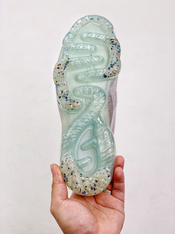 Nike Air VaporMax 2021 Flyknit Sneaker 12