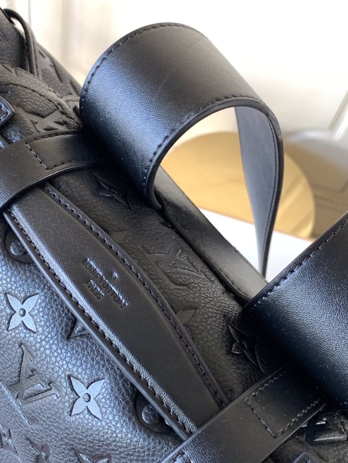 Handbag Louis Vuitton M57835 size 44.0 x 49.0 x 22.0 cm