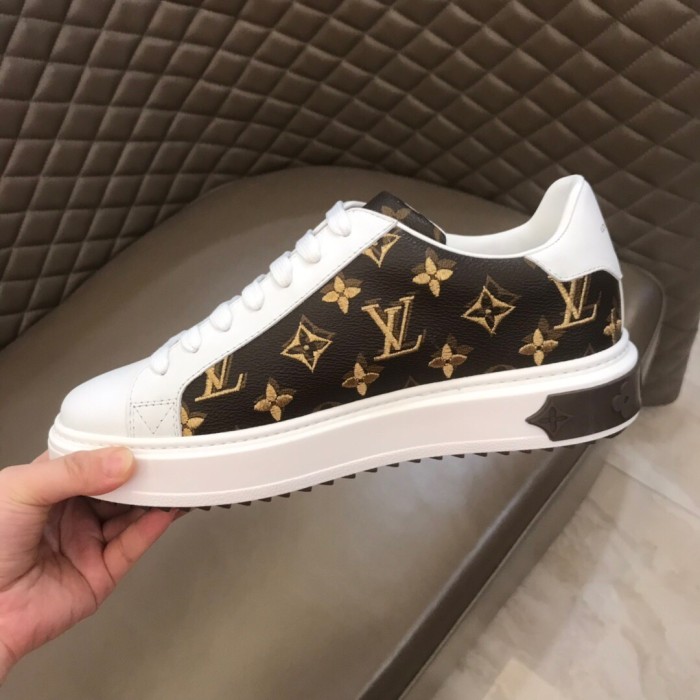 Louis Vuitton Low Top sneaker 34
