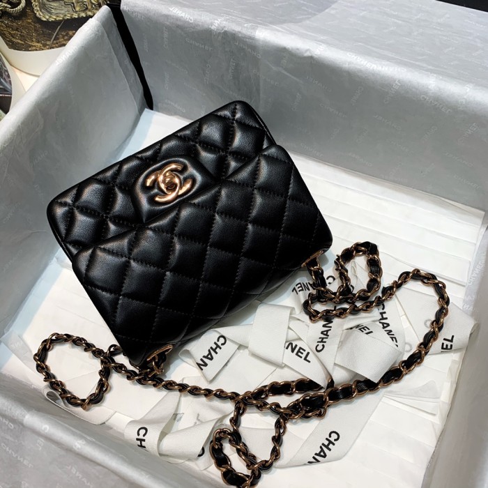 Handbag Chanel 115 size 17 cm