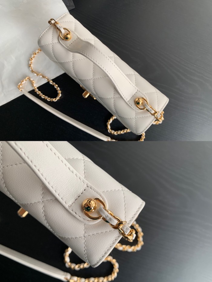 Handbag Chanel 2796 size 18cmx17.5cmx7 cm