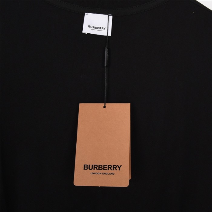 Clothes Burberry 109