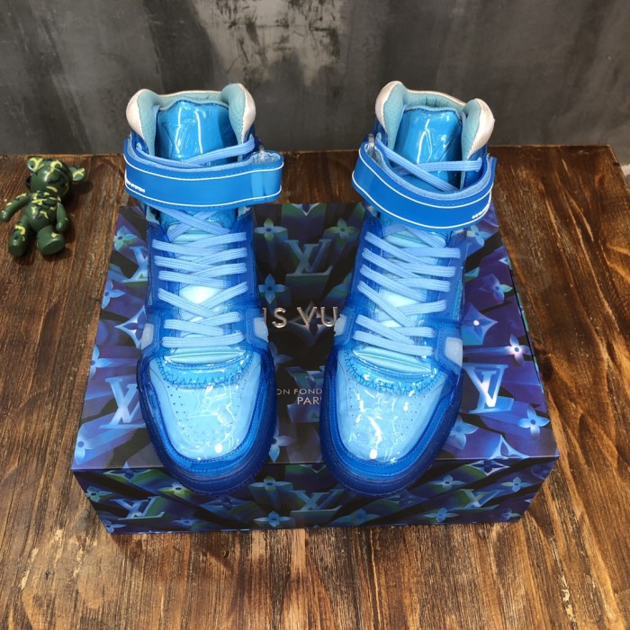 Louis Vuitton Trainer Sneakers 44