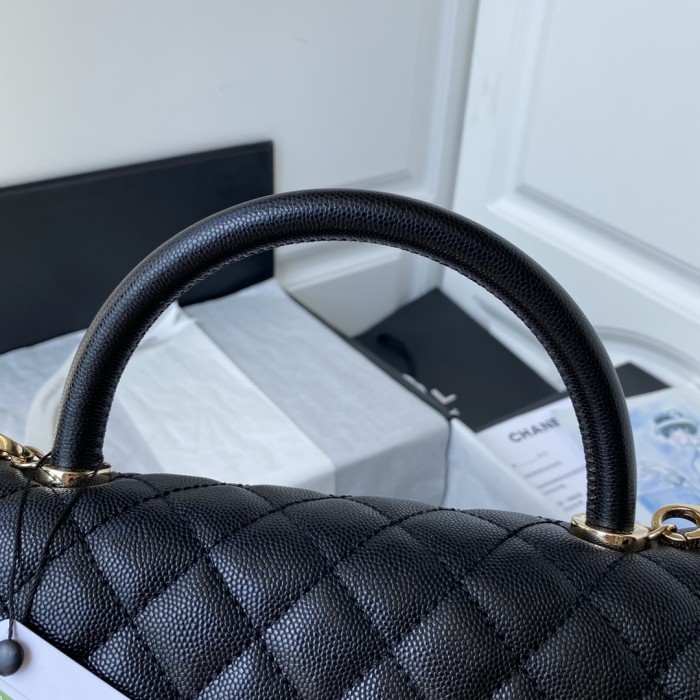 Handbag Chanel 92991 size 28 cm