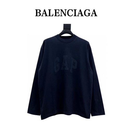 Clothes Balenciaga 50