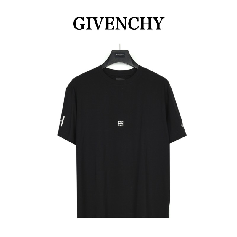 Clothes Givenchy 1