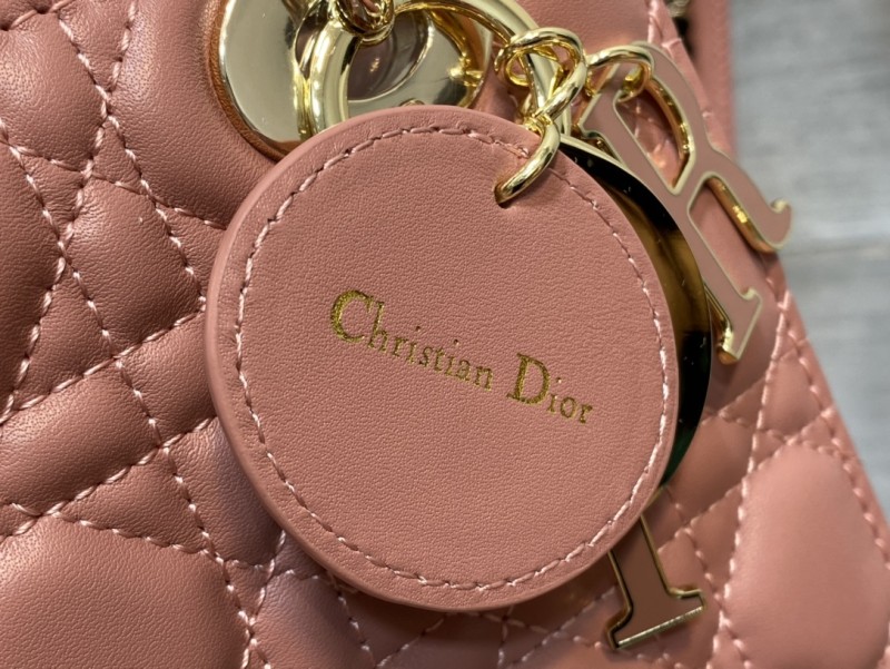 Handbag Dior size 20 cm