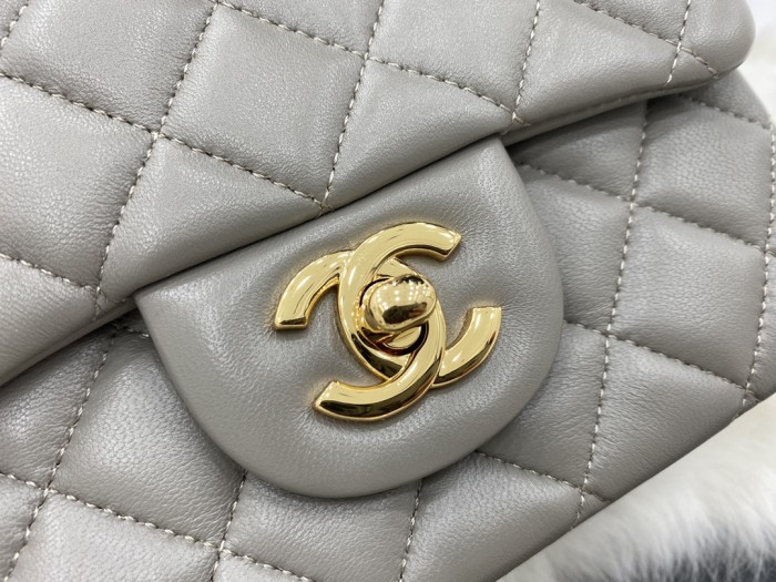 Handbag Chanel 01115 size 17 cm