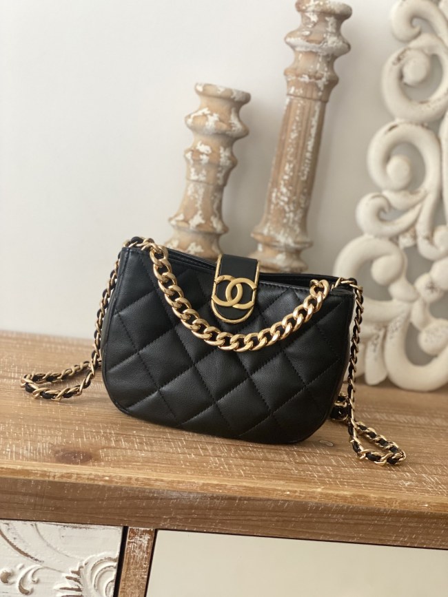Handbag Chanel 3475 size 12.5*19*6.5* cm