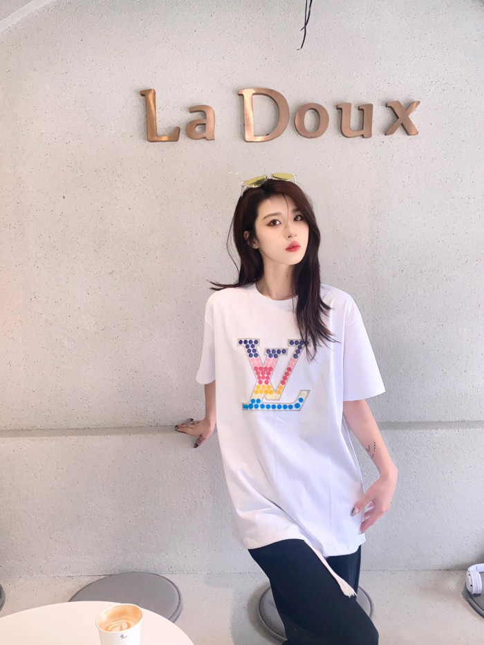 Clothes Louis Vuitton 324