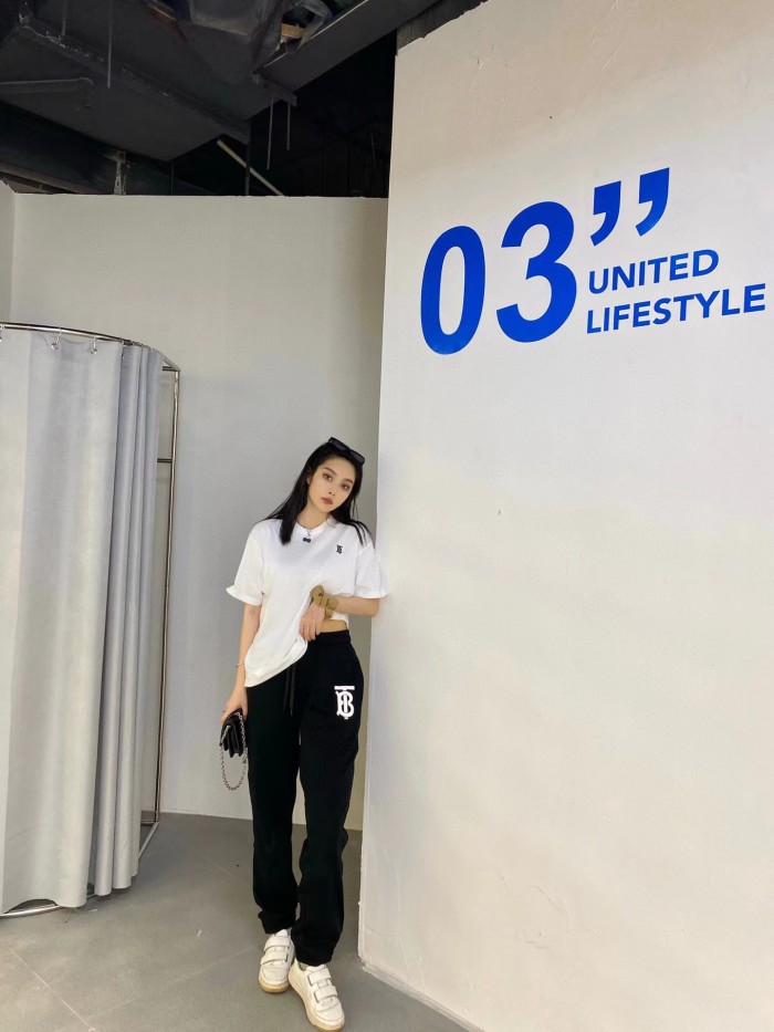 Clothes Burberry 233