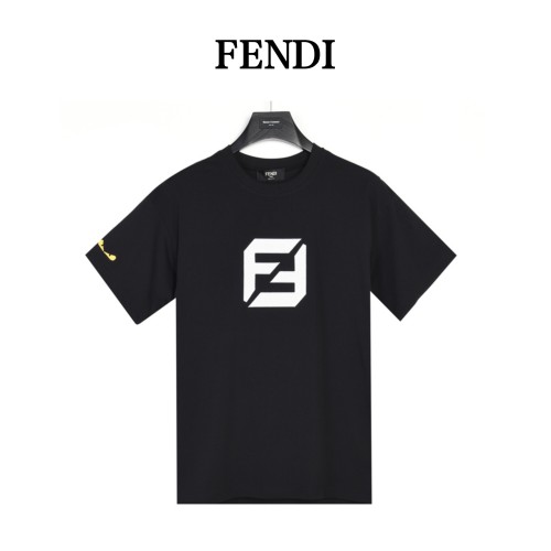 Clothes Fendi 31