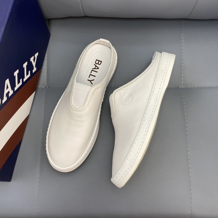 Bally Low Top Sneaker 12