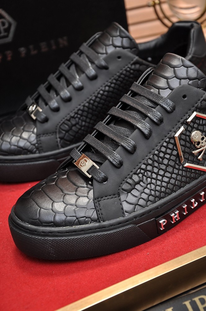 Philipp Plein Low Top Sneakers 16