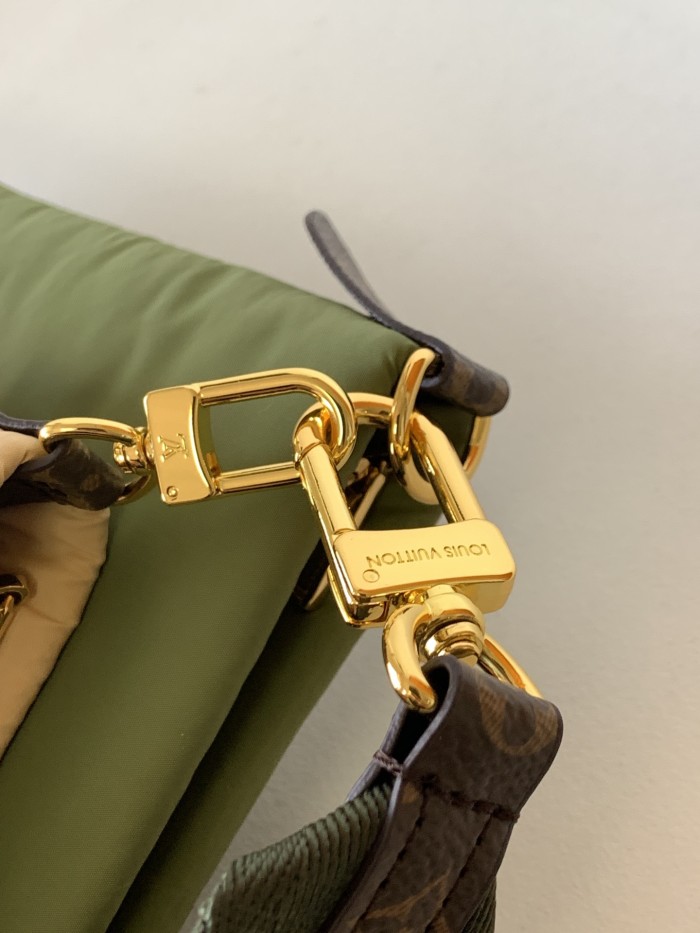 Handbag Louis Vuitton M58980 M58977 size 34 x 21.5 x 5cm