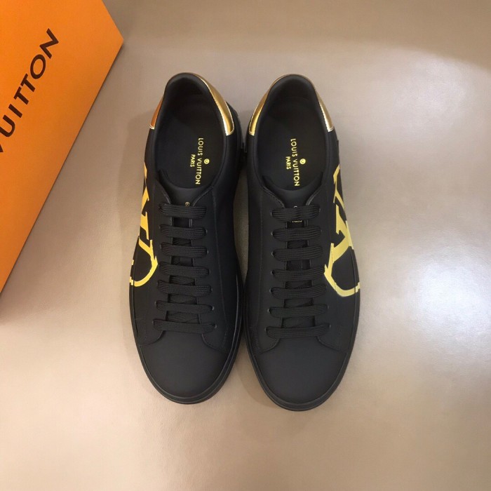 Louis Vuitton Low Top sneaker 24
