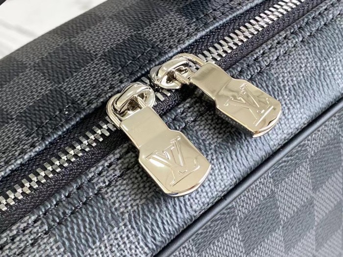 Handbag Louis Vuitton M30769 N50051 size 29 x 38.5 x 11cm