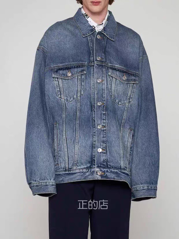 Clothes Balenciaga 110