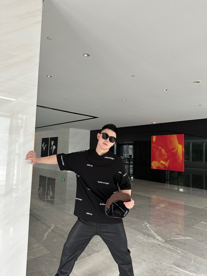 Clothes Balenciaga 315