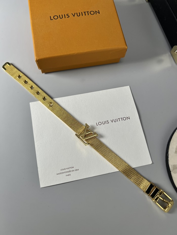 Clothes Louis Vuitton 97