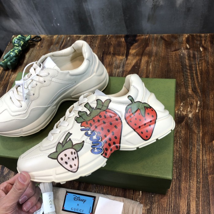 Gucci Rhyton sneaker 36