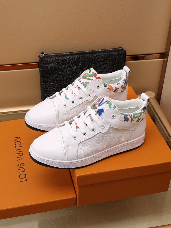 Louis Vuitton Low Top sneaker 3
