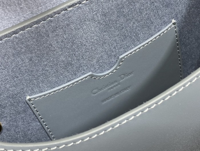 Handbag Dior size 22*17*6 cm