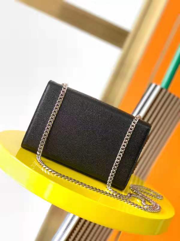 Handbags SAINT LAURENT 474366 size 20x12.5x5 cm