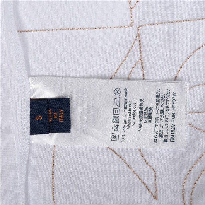 Clothes Louis Vuitton 198