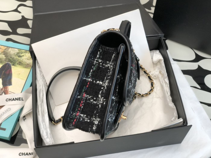 Handbag Chanel size 25*21*7* cm