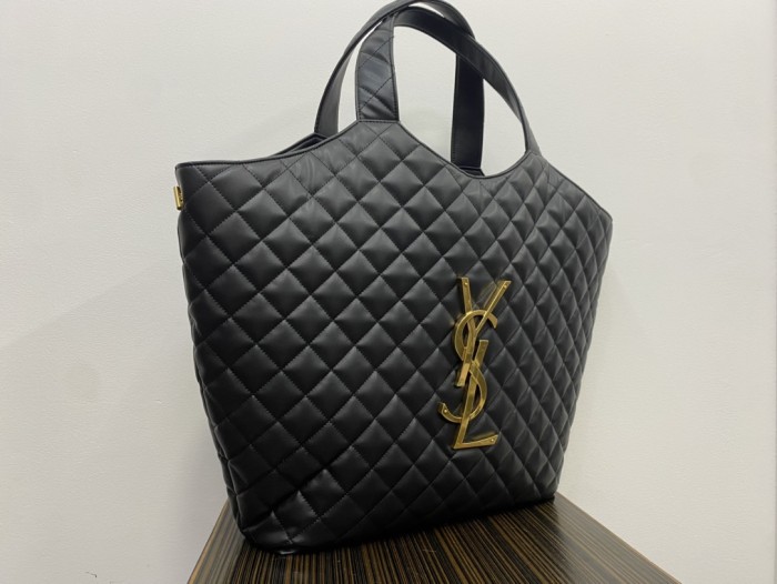 Handbags SAINT LAURENT 698651 size 58×43×8 cm