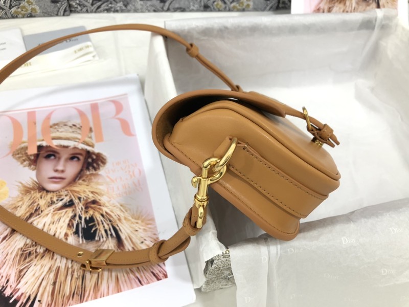 Handbag Dior M9327 size 22 x 13 x 5 cm