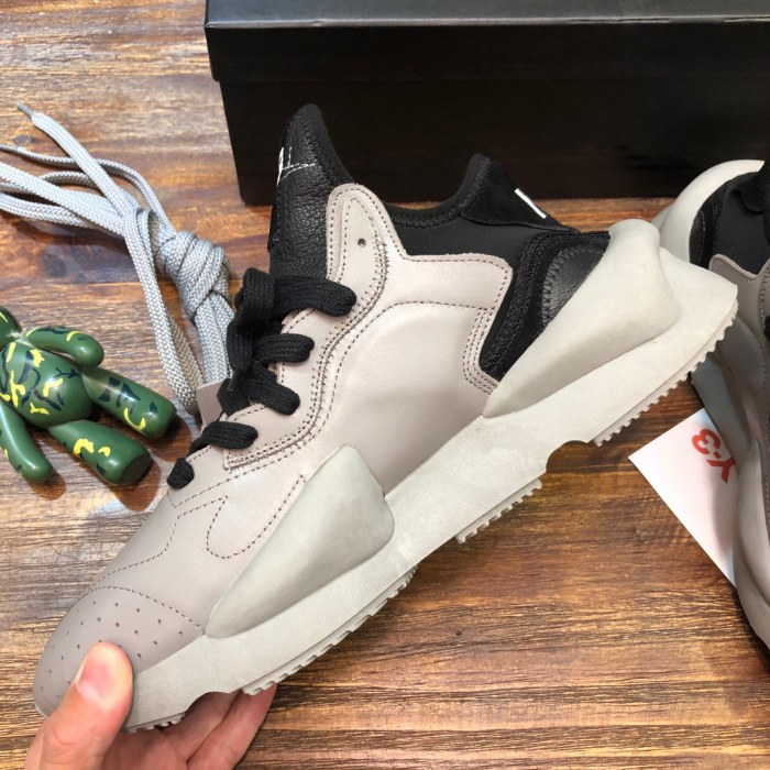 Y-3 Kaiwa Lace-Up Sneakers 30