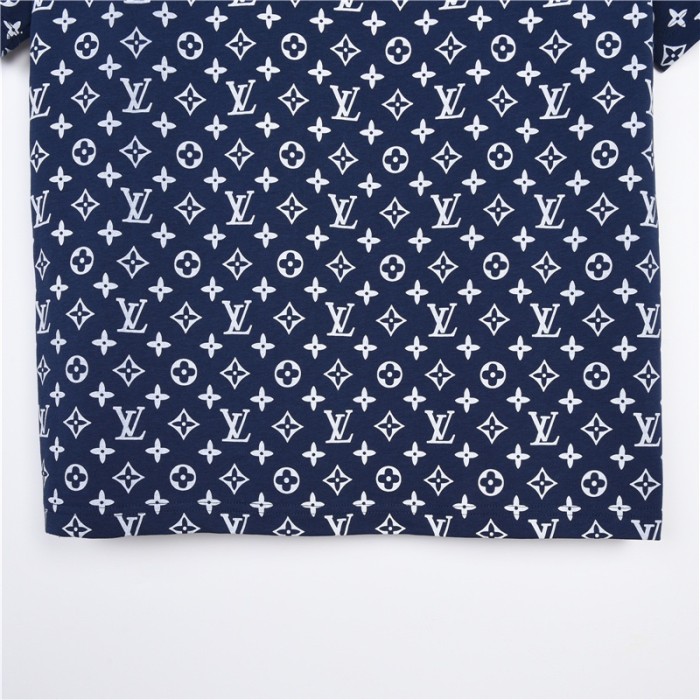 Clothes Louis Vuitton 53