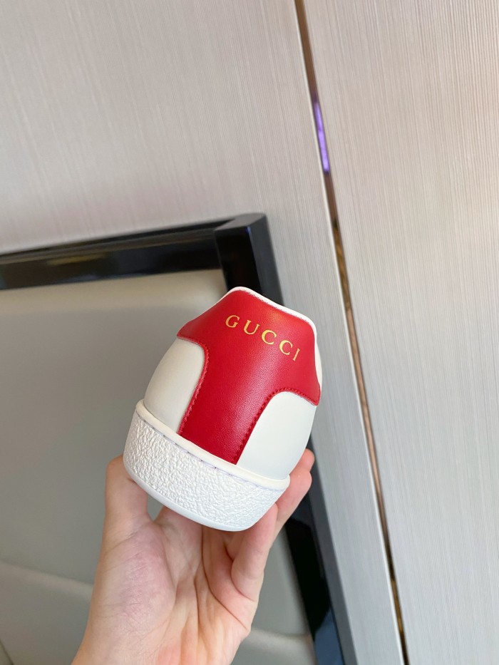 Gucci Women's Ace sneaker with bee sneaker 4