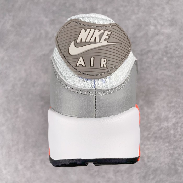Nike Air Max 90 Sneaker 17