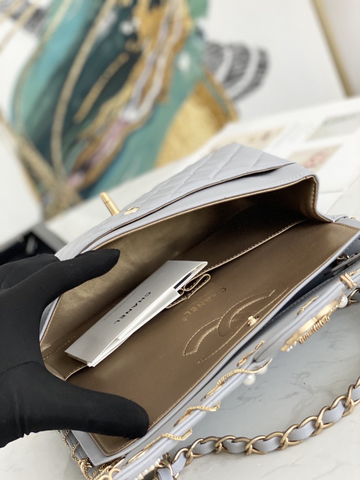 Handbag Chanel 112 size 25.5*16.7.6 cm