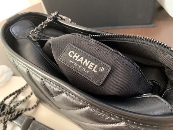 Handbag Chanel A91810 size 20 cm