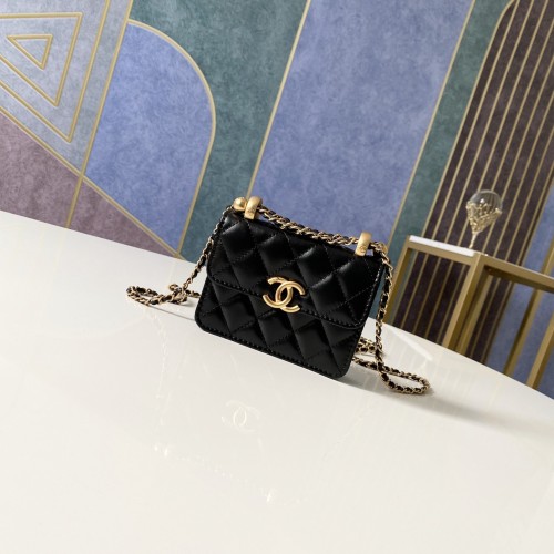 Handbag Chanel 81119 size 12 9.5 3 cm