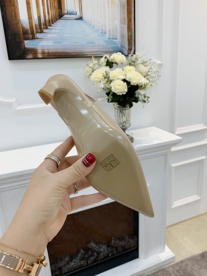 VALENTINO GARAVANI Rockstud WOMEN 37