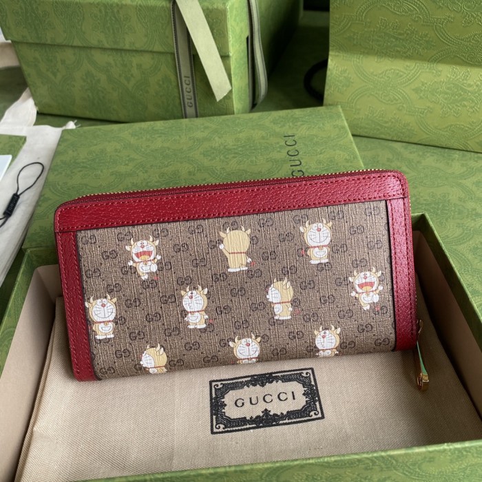 Handbag Gucci 647787 size 19*10.5*2 cm