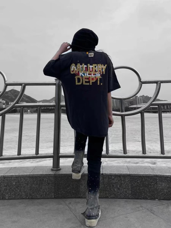 Clothes GALLERY DEPT 4