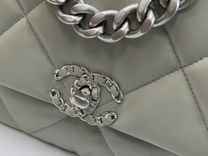 Handbag Chanel size 26 cm