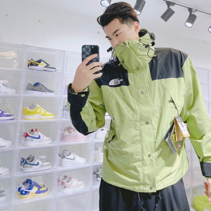 Clothes The North face 3