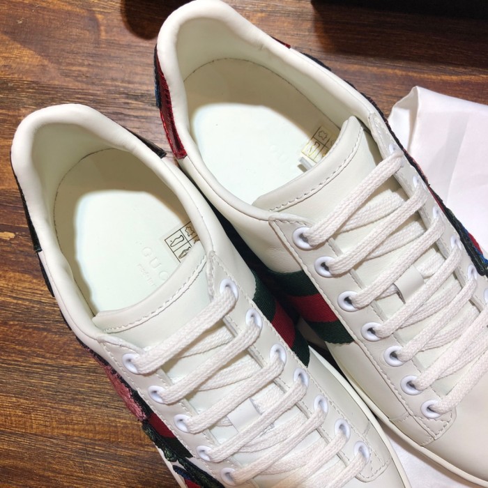 Gucci Ace embroidered sneaker 53