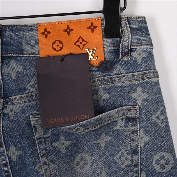 Clothes Louis Vuitton 226