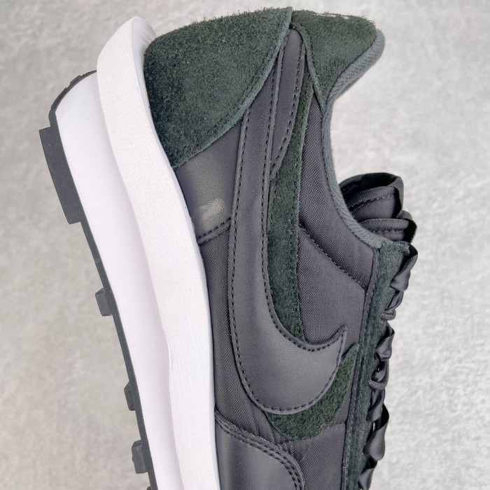 Nike LD Waffle sacai Black Nylon
