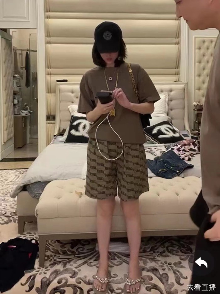 Clothes Balenciaga 9