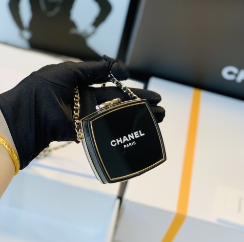 Handbag Chanel size 8*8*4 Cm