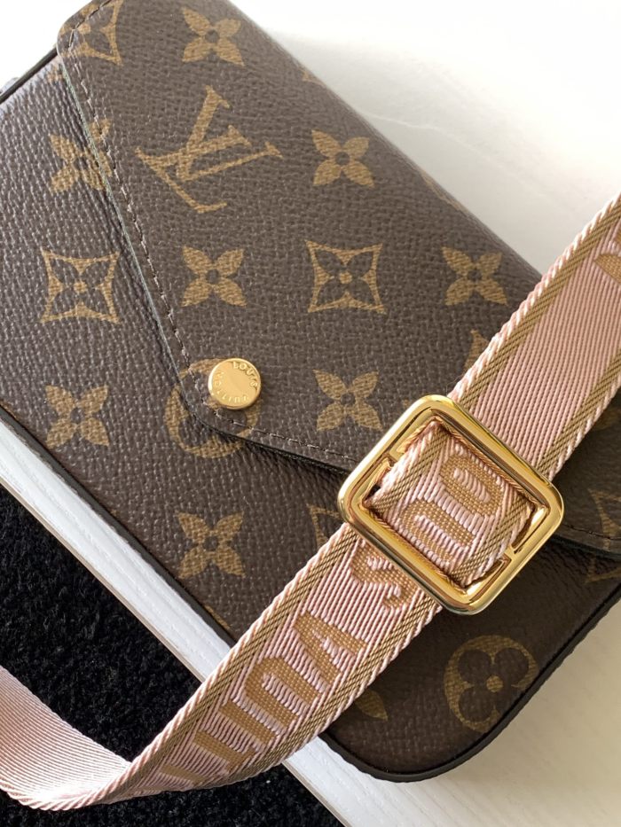 Handbag Louis Vuitton M80091 size 17x9.6x3.5cm